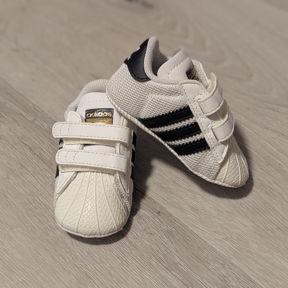 Adidas Kids White and Black Velcro Sneakers - Picture 1 of 4